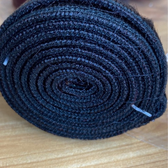 ❤️NEW ❤️ Lot of 4 100 %Human hair bundles with closure12"14"16"18"❤️ - Picture 3 of 4